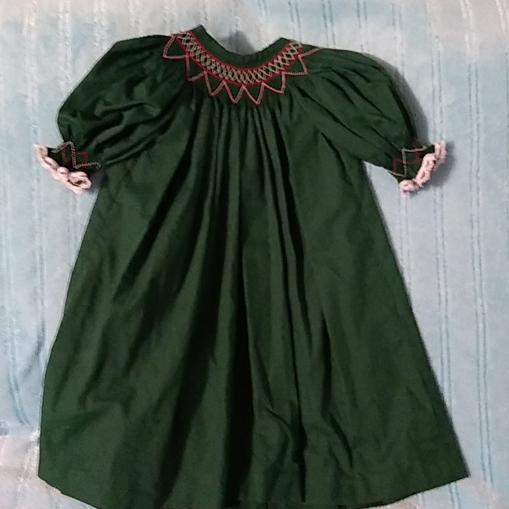 Girls smocked dress 2T-3T